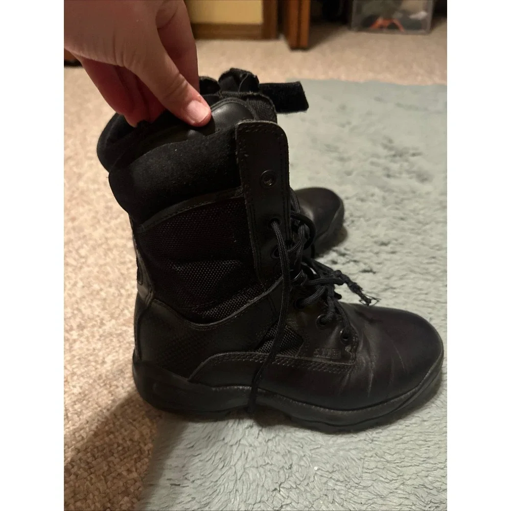 5.11 Tactical Boots Mens Size 6.5 ATAC 8